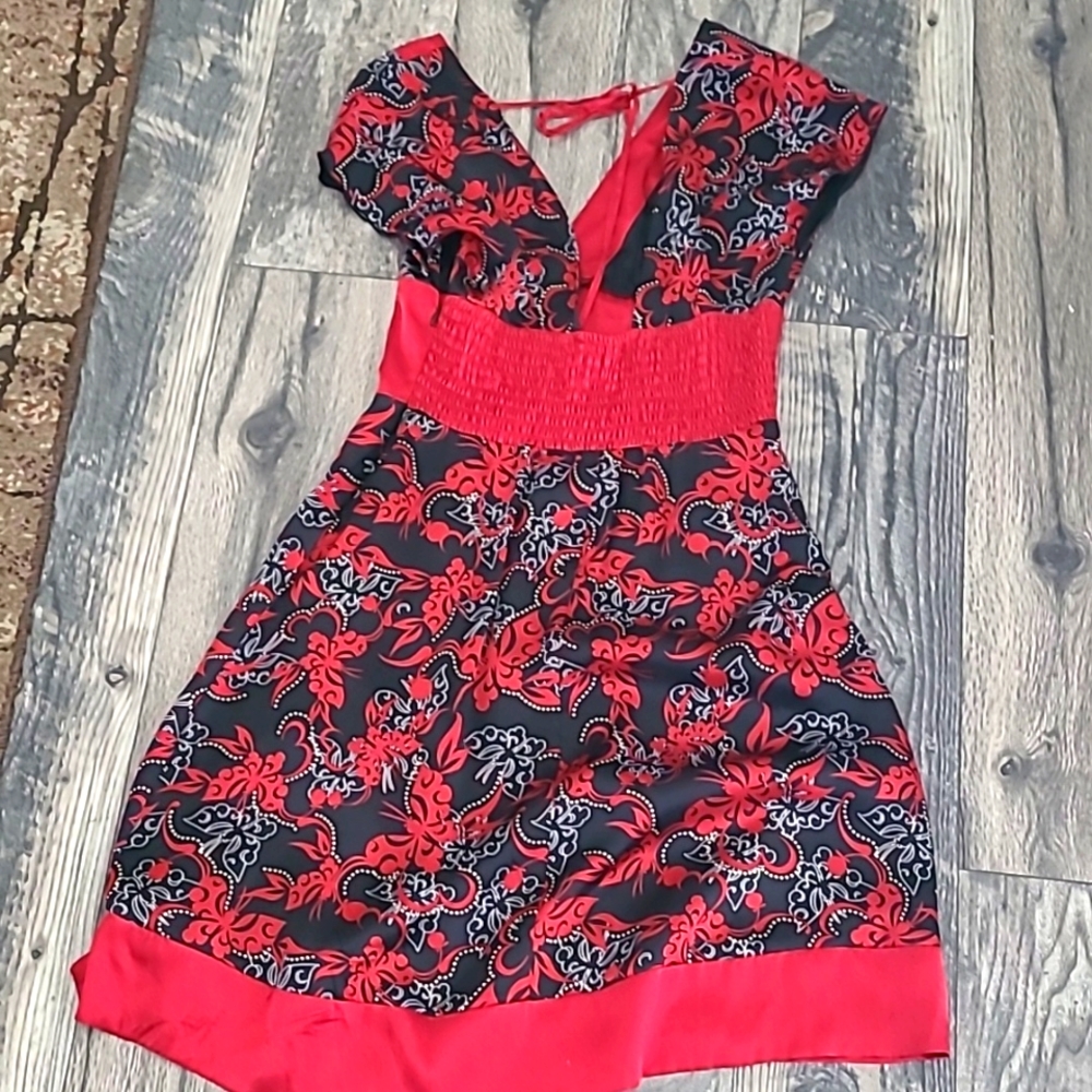 Bebe silk dress